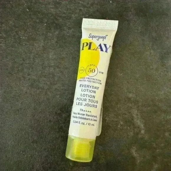 Supergoop PLAY Everyday Lotion SPF 50 - Picture 3 of 4
